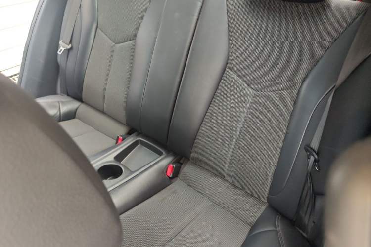 Used Hyundai Veloster 2012 1.6L Automatic Luxury Edition Left Rear Seat