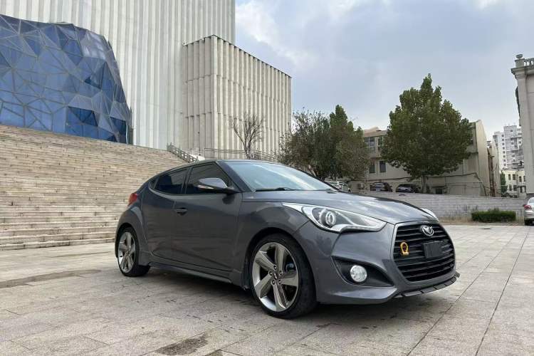 Used Hyundai Veloster 2012 1.6T Automatic Luxury Edition Exterior 3