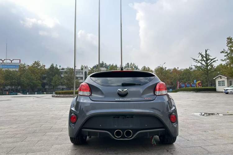 Used Hyundai Veloster 2012 1.6T Automatic Luxury Edition Exterior 6