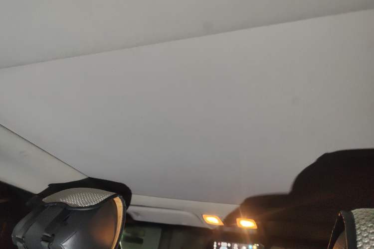 Used Hyundai Veloster 2012 1.6T Automatic Luxury Edition Headliner