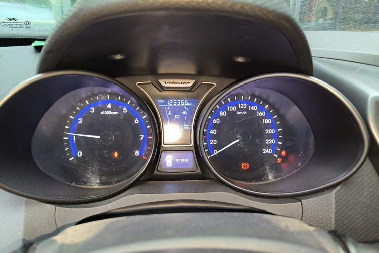 Used Hyundai Veloster 2012 1.6T Automatic Flagship Edition Instrument Cluster
