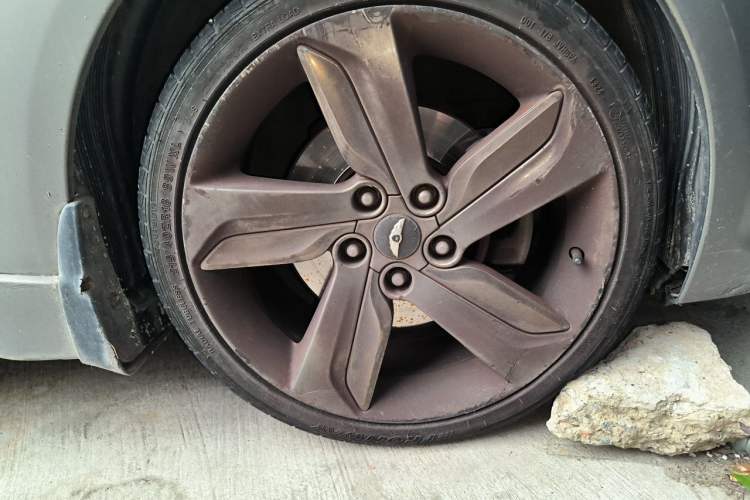 Used Hyundai Veloster 2012 1.6T Automatic Flagship Edition Right Front Wheel Hub