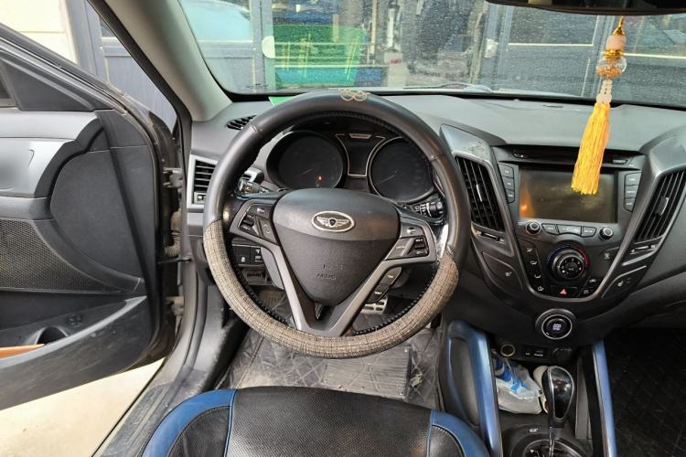 Used Hyundai Veloster 2012 1.6T Automatic Flagship Edition Steering Wheel