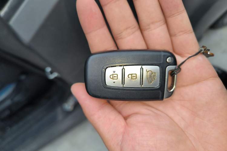 Used Hyundai Veloster 2012 1.6T Automatic Flagship Edition Vehicle Key