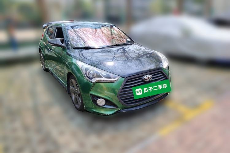 Used Hyundai Veloster 2012 1.6T Automatic Luxury Edition Front Right 45 Deg
