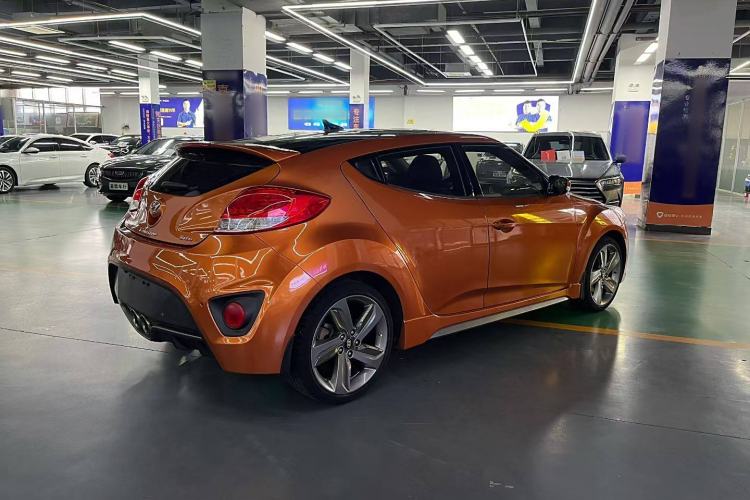 Used Hyundai Veloster 2012 1.6T Automatic Luxury Edition Exterior 4