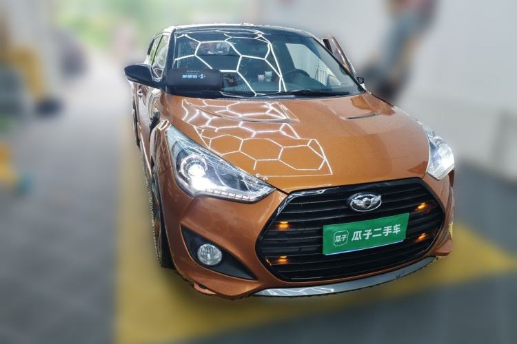 Used Hyundai Veloster 2012 1.6T Automatic Flagship Edition Front Right 45 Deg