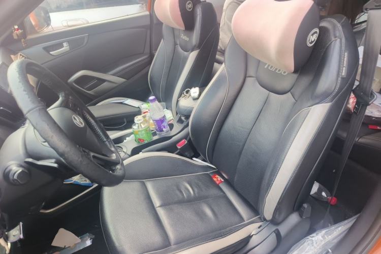 Used Hyundai Veloster 2012 1.6T Automatic Luxury Edition Left Front Seat