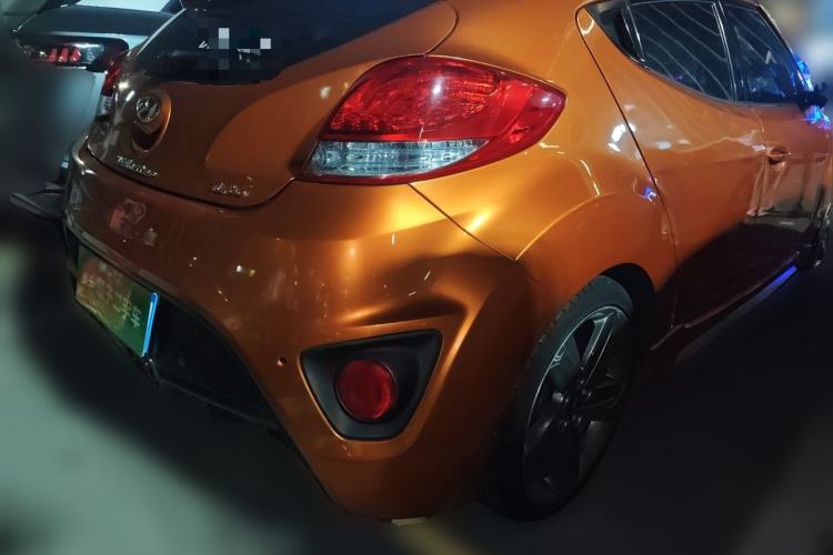 Used Hyundai Veloster 2012 1.6T Automatic Flagship Edition Rear Right 45 Deg
