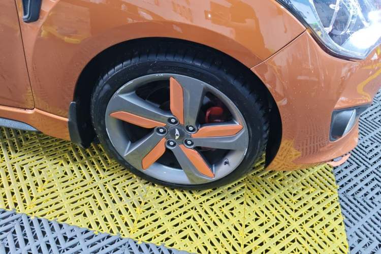 Used Hyundai Veloster 2012 1.6T Automatic Flagship Edition Right Front Wheel Hub