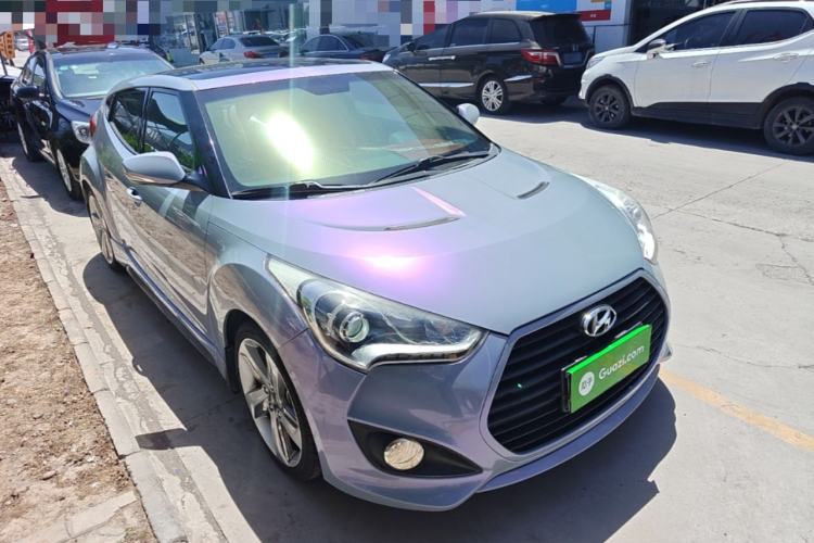 Used Hyundai Veloster 2012 1.6T Automatic Luxury Edition Front Right 45 Deg