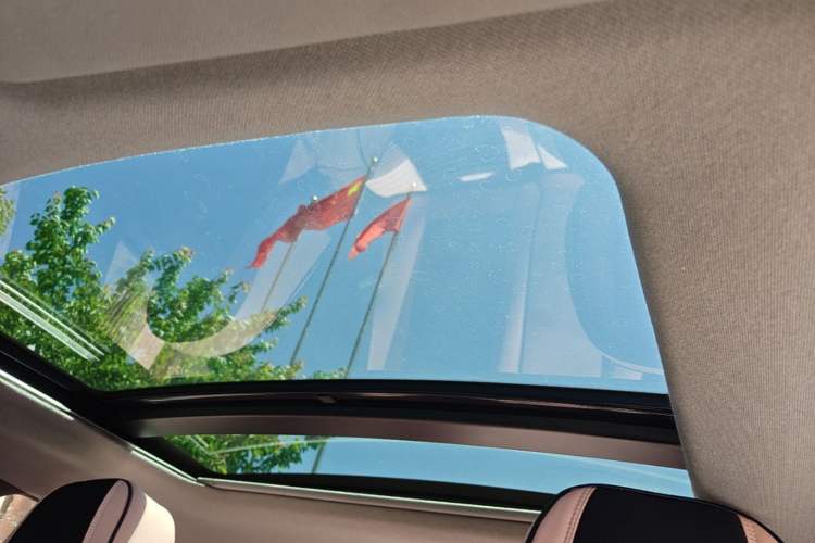 Used Hyundai Veloster 2012 1.6T Automatic Luxury Edition Headliner