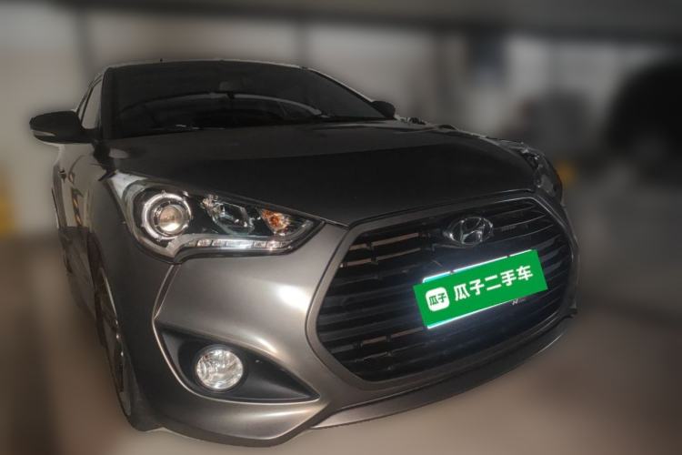 Used Hyundai Veloster 2012 1.6T Automatic Luxury Edition Front Right 45 Deg