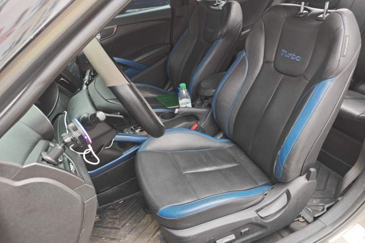 Used Hyundai Veloster 2012 1.6T Automatic Luxury Edition Left Front Seat