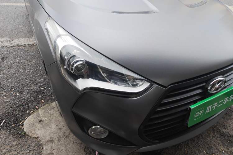 Used Hyundai Veloster 2012 1.6T Automatic Luxury Edition Right Front Headlight