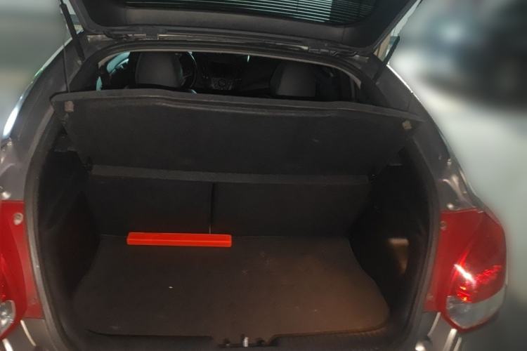 Used Hyundai Veloster 2012 1.6T Automatic Luxury Edition Trunk