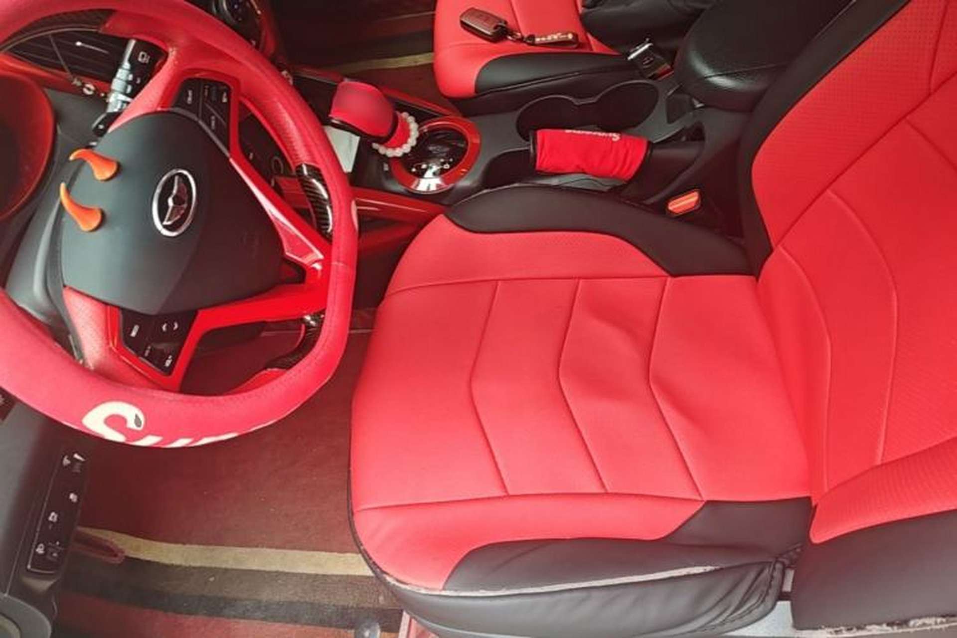 Used Hyundai Veloster 2012 1.6T Automatic Luxury Edition Driver Seat