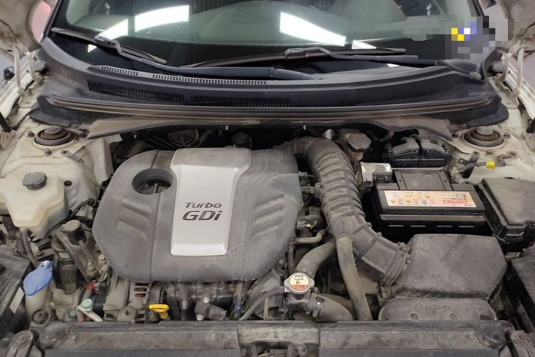 Used Hyundai Veloster 2012 1.6T Automatic Luxury Edition Engine Bay