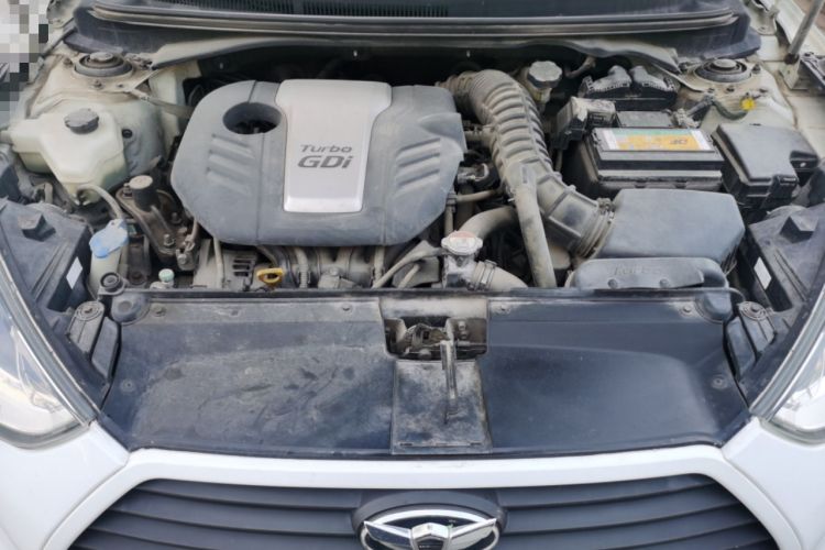 Used Hyundai Veloster 2012 1.6T Automatic Luxury Edition Engine Bay