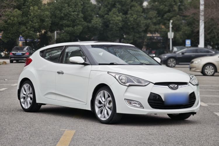 Used Hyundai Veloster 2012 1.6L Automatic Luxury Edition Exterior 1