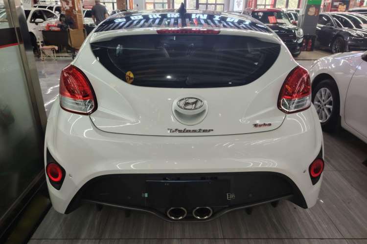 Used Hyundai Veloster 2012 1.6T Automatic Luxury Edition Exterior 5