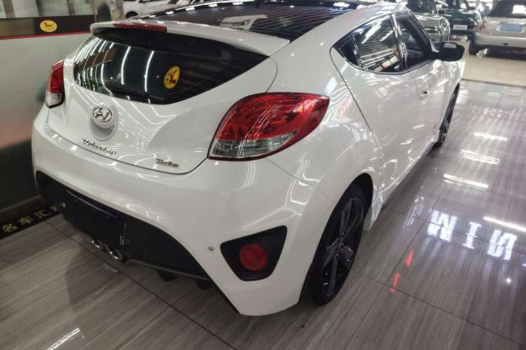 Used Hyundai Veloster 2012 1.6T Automatic Luxury Edition Exterior 6