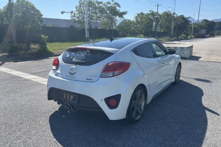 Used Hyundai Veloster 2012 1.6T Automatic Luxury Edition Exterior 6
