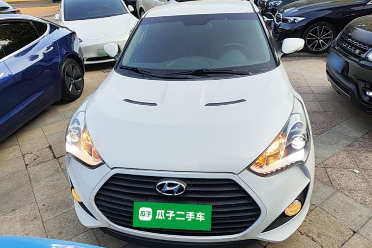 Used Hyundai Veloster 2012 1.6T Automatic Luxury Edition Front
