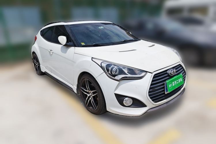 Used Hyundai Veloster 2012 1.6T Automatic Luxury Edition Front Right 45 Deg