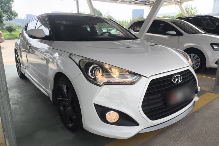 Used Hyundai Veloster 2012 1.6T Automatic Luxury Edition Front Right 45 Deg