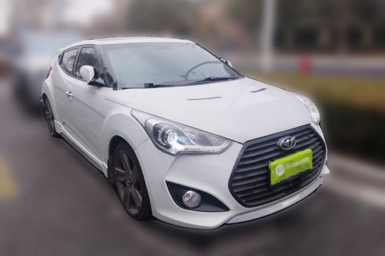 Used Hyundai Veloster 2012 1.6T Automatic Luxury Edition Front Right 45 Deg