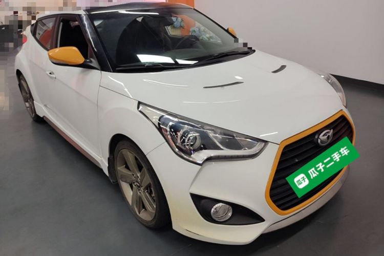 Used Hyundai Veloster 2012 1.6T Automatic Luxury Edition Front Right 45 Deg