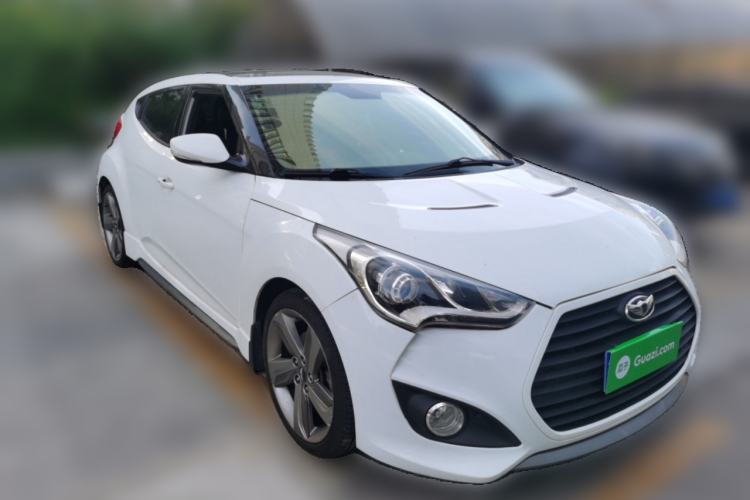 Used Hyundai Veloster 2012 1.6T Automatic Luxury Edition Front Right 45 Deg