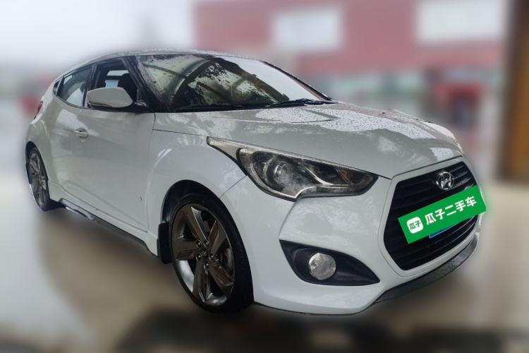 Used Hyundai Veloster 2012 1.6T Automatic Luxury Edition Front Right 45 Deg