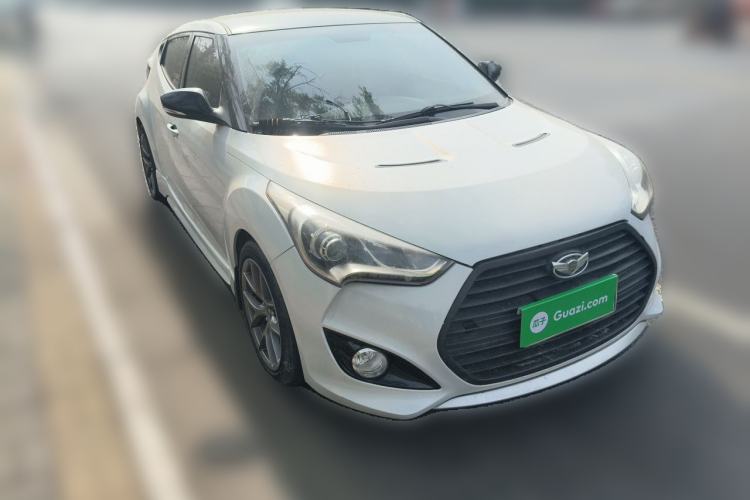 Used Hyundai Veloster 2012 1.6T Automatic Luxury Edition Front Right 45 Deg