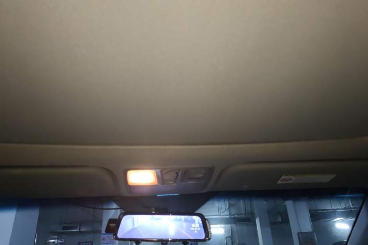 Used Hyundai Veloster 2012 1.6T Automatic Luxury Edition Headliner