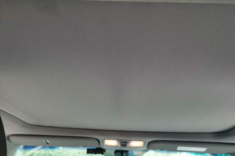 Used Hyundai Veloster 2012 1.6T Automatic Luxury Edition Headliner