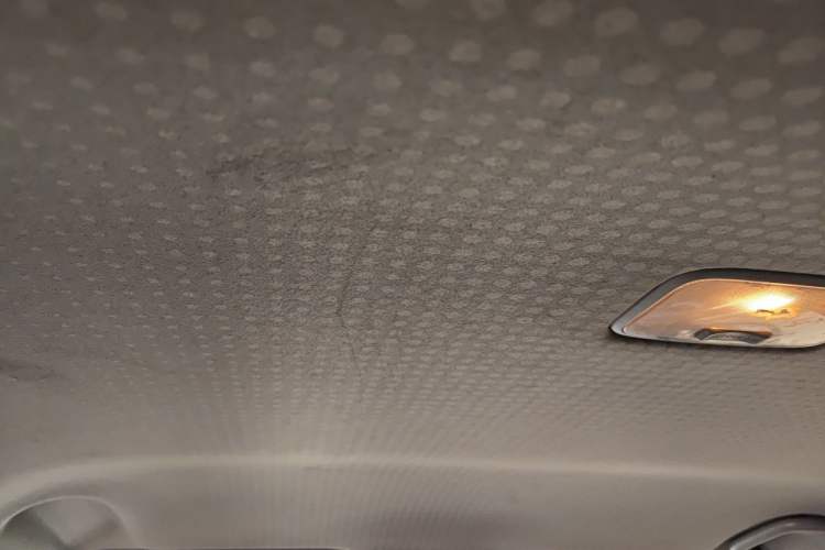 Used Hyundai Veloster 2012 1.6T Automatic Luxury Edition Headliner
