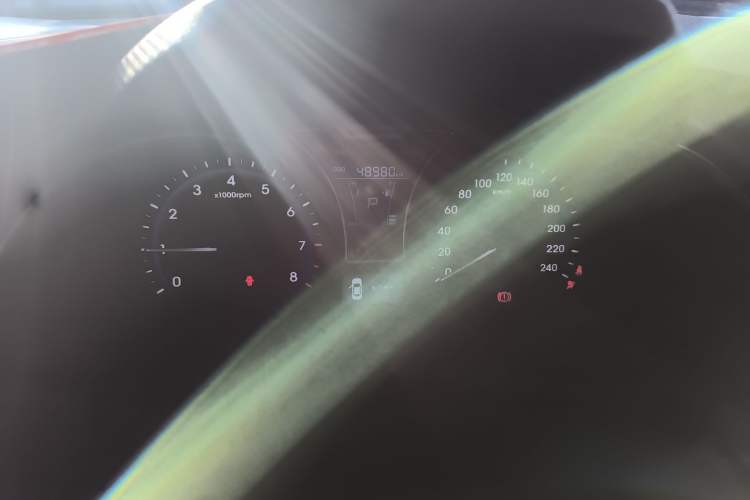 Used Hyundai Veloster 2012 1.6T Automatic Luxury Edition Instrument Cluster