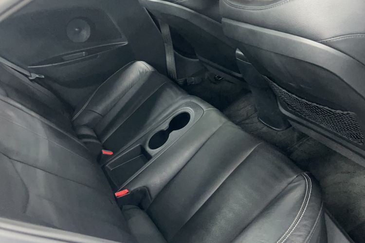 Used Hyundai Veloster 2012 1.6T Automatic Luxury Edition Interior 1
