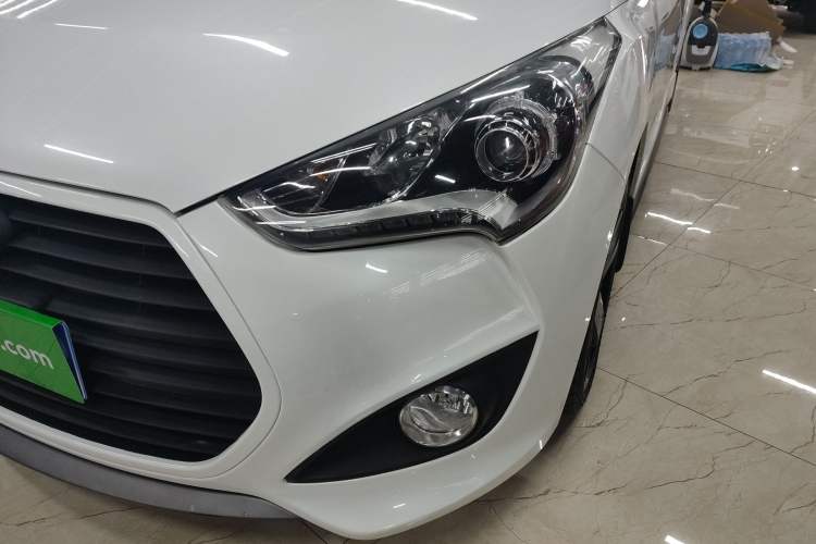 Used Hyundai Veloster 2012 1.6T Automatic Luxury Edition Left Front Headlight