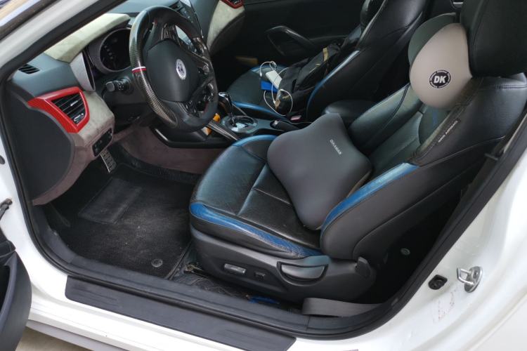 Used Hyundai Veloster 2012 1.6T Automatic Luxury Edition Left Front Seat