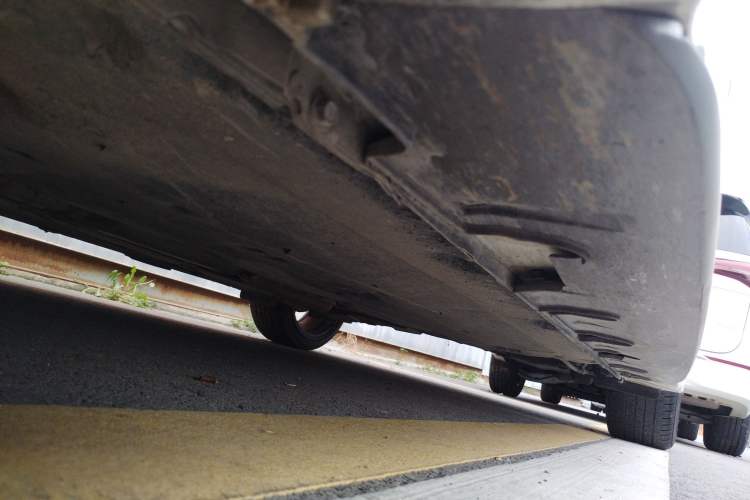 Used Hyundai Veloster 2012 1.6T Automatic Luxury Edition Left Side Sill