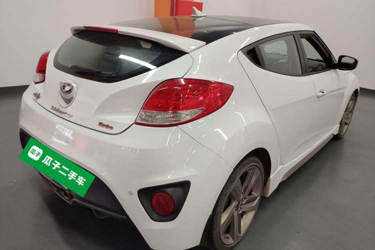Used Hyundai Veloster 2012 1.6T Automatic Luxury Edition Rear Right 45 Deg
