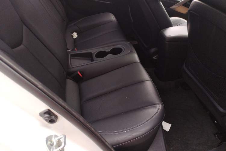 Used Hyundai Veloster 2012 1.6T Automatic Luxury Edition Right Rear Seat