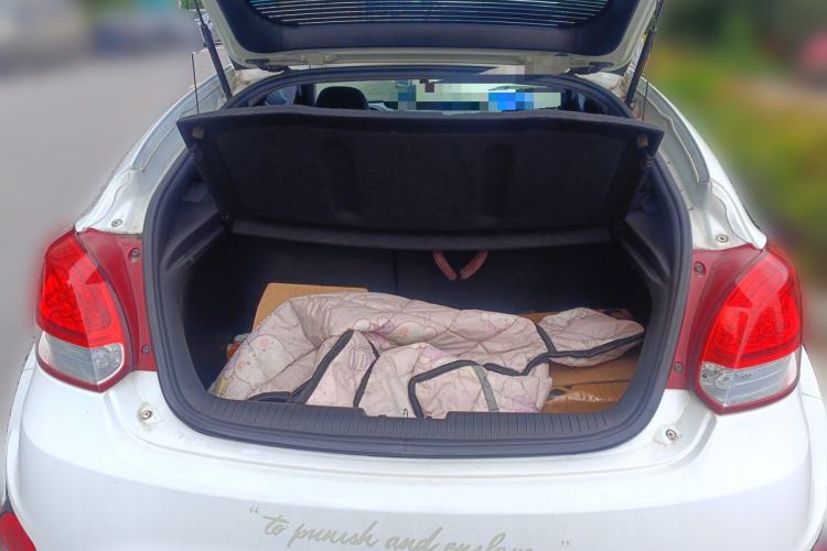 Used Hyundai Veloster 2012 1.6T Automatic Luxury Edition Trunk