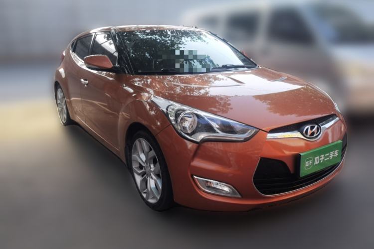 Used Hyundai Veloster 2012 1.6L Automatic Luxury Edition Front Right 45 Deg