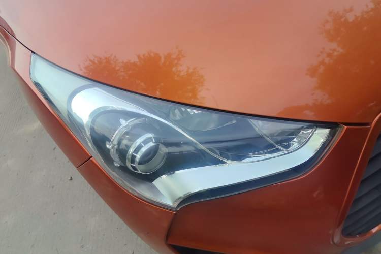 Used Hyundai Veloster 2012 1.6T Automatic Luxury Edition Right Front Headlight