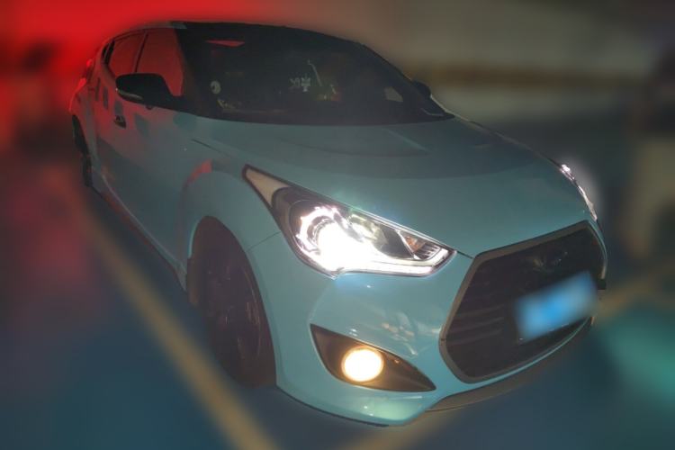 Used Hyundai Veloster 2015 1.6T Automatic Luxury Edition Exterior 2