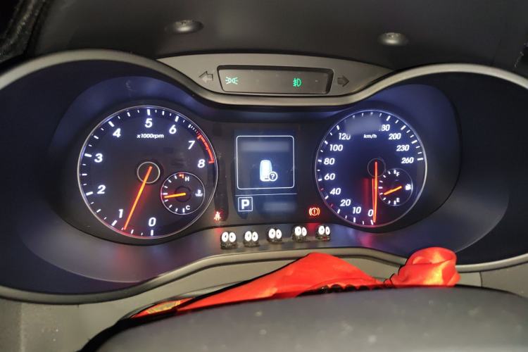 Used Hyundai Veloster 2015 1.6T Automatic Luxury Edition Instrument Cluster
